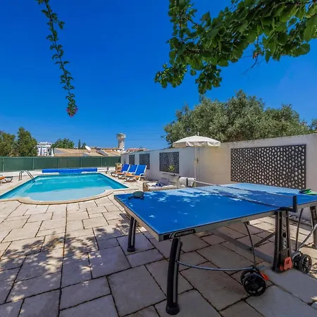 Villa Damasco By *