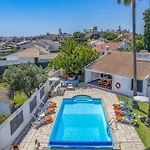 Vila Damasco By *